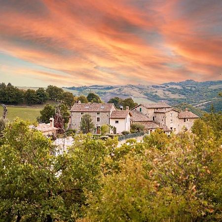 Tenuta Borgo Santa Cecilia Gubbio Exterior foto