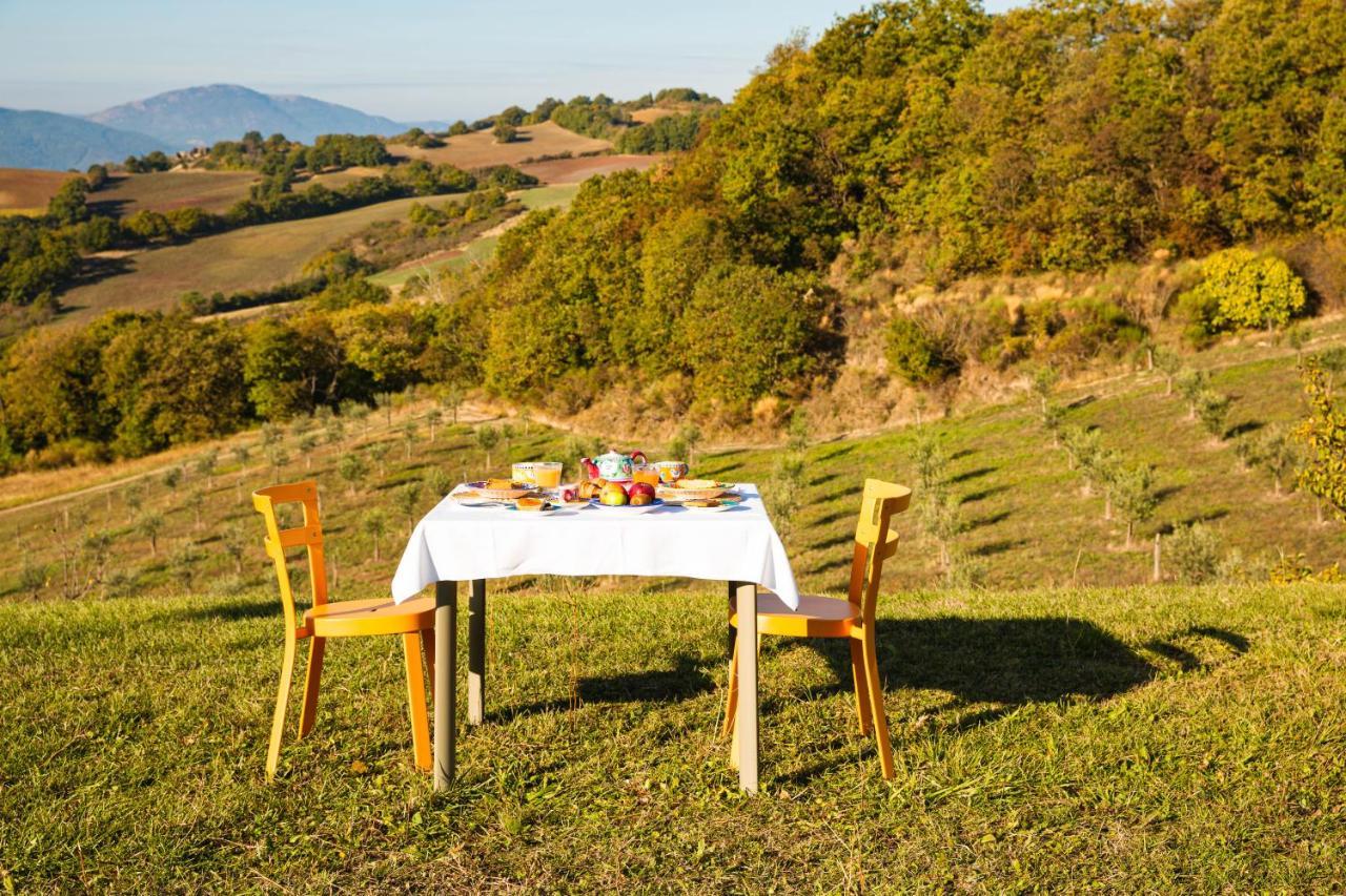 Tenuta Borgo Santa Cecilia Gubbio Exterior foto