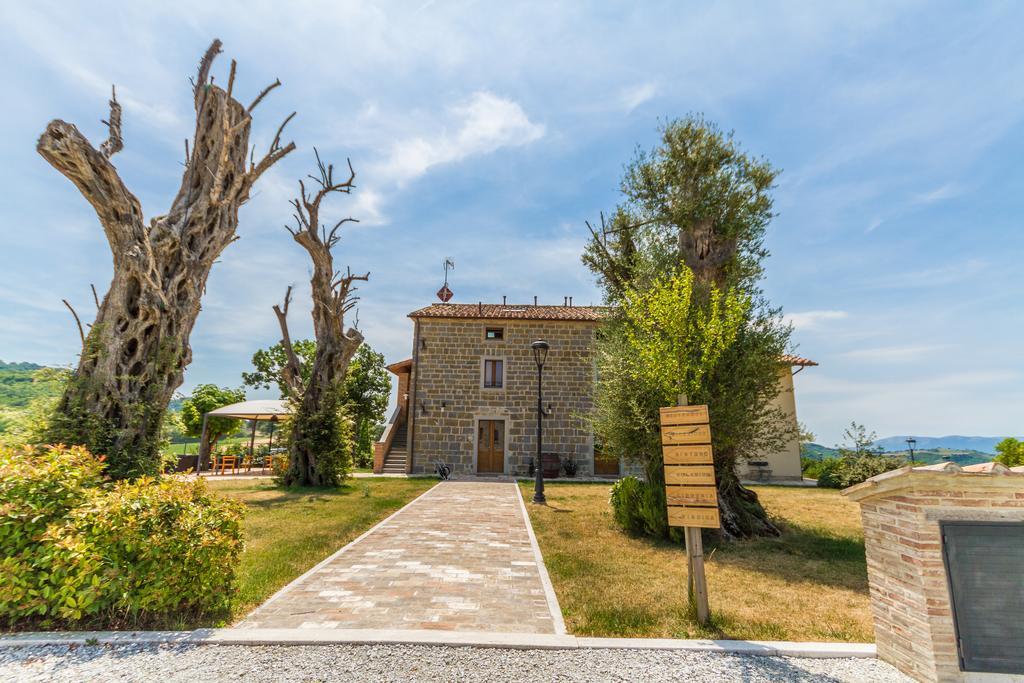 Tenuta Borgo Santa Cecilia Gubbio Exterior foto