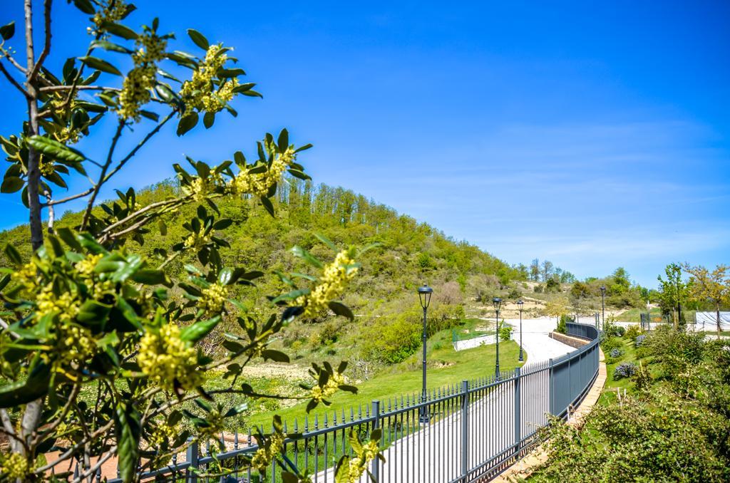 Tenuta Borgo Santa Cecilia Gubbio Exterior foto