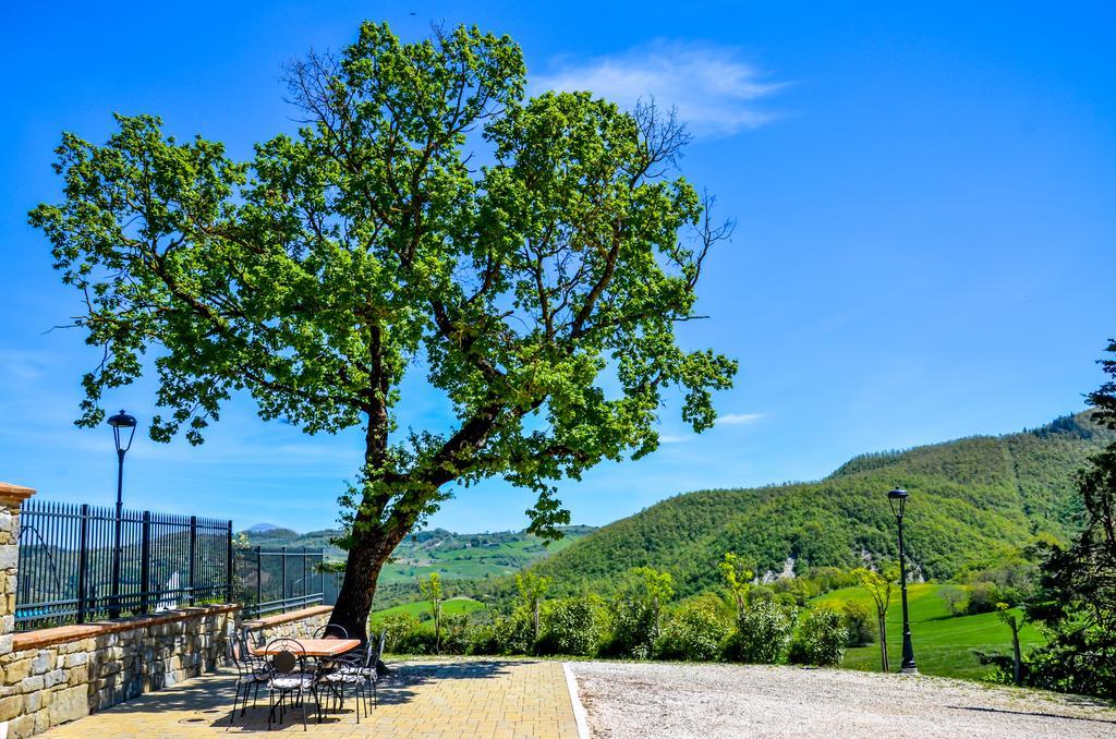 Tenuta Borgo Santa Cecilia Gubbio Exterior foto